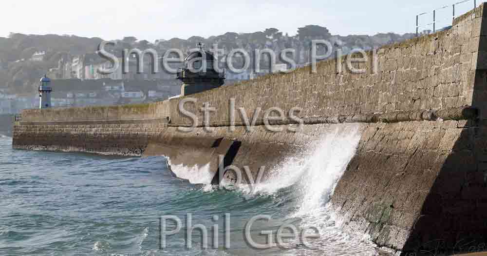 Smeatons Pier St Ives © Phil Gee